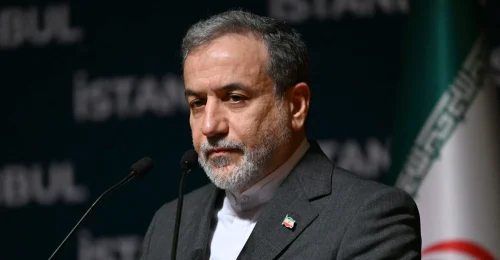 Araghchi vyzýva USA, aby po útokoch na Irán opustili región
