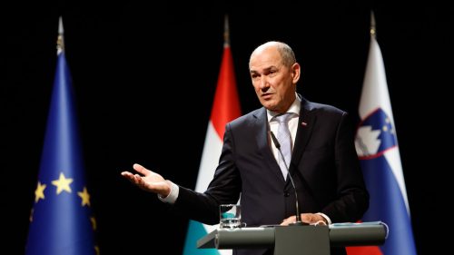 Štát EÚ zrušil zbrojné embargo voči Izraelu po špionážnom škandále