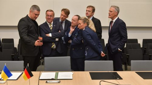 Osemročné dievča zahynulo pri nálete ukrajinského dronu na Moskvu, povedal guvernér