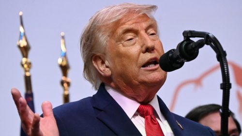 Trump tvrdí, že jeho moc „nepozná žiadne hranice“