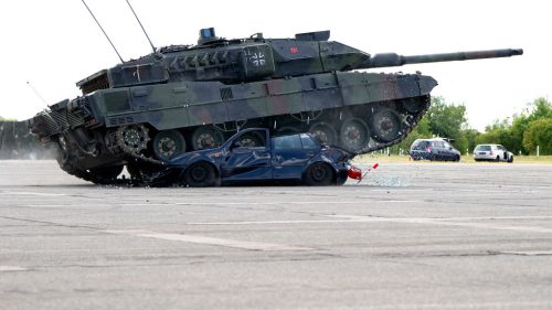 Nemecko a Francúzsko prevezmú najväčšieho výrobcu tankov v EÚ