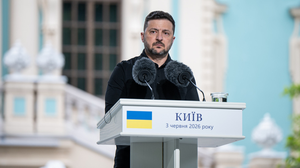 Zelensky sa kvôli škandálu s nacistickými kolaborantmi nezúčastní kľúčového podujatia zameraného na „oživenie Ukrajiny“