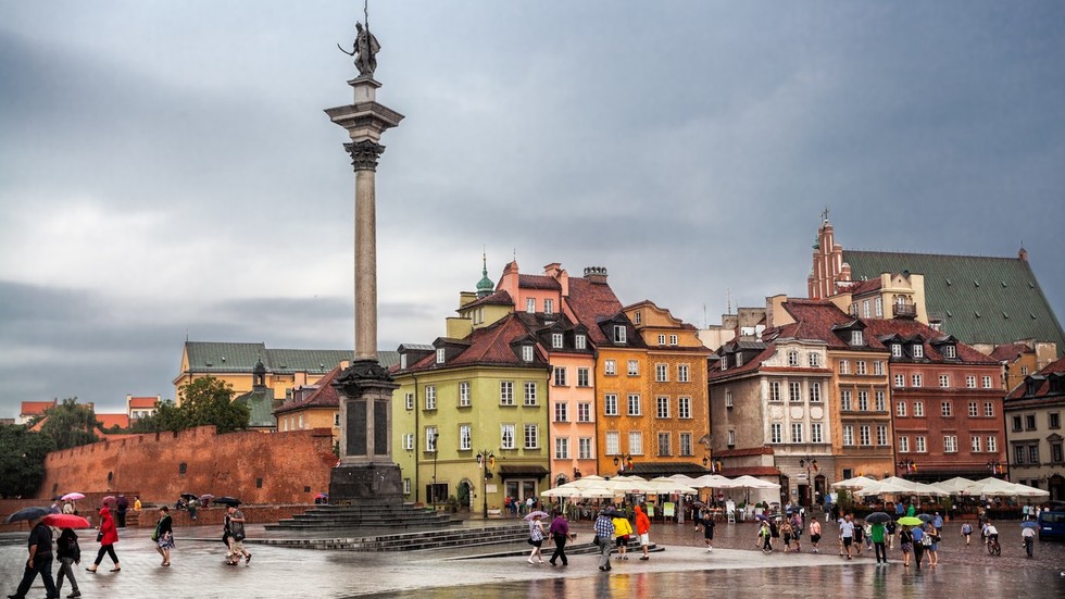 Prieskum naznačuje, že v Poľsku prudko rastie odpor voči členstvu Ukrajiny v EÚ