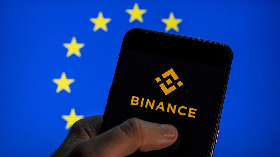 Najväčšia kryptoburza na svete zastavuje operácie v EÚ