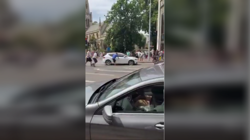 Somálsky migrant zadržaný po tom, čo auto narazilo do ľudí v Londýne (VIDEO)