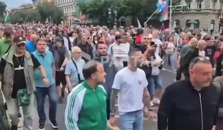 Protestujúci vypískali nového maďarského premiéra kvôli migračnej dohode EÚ