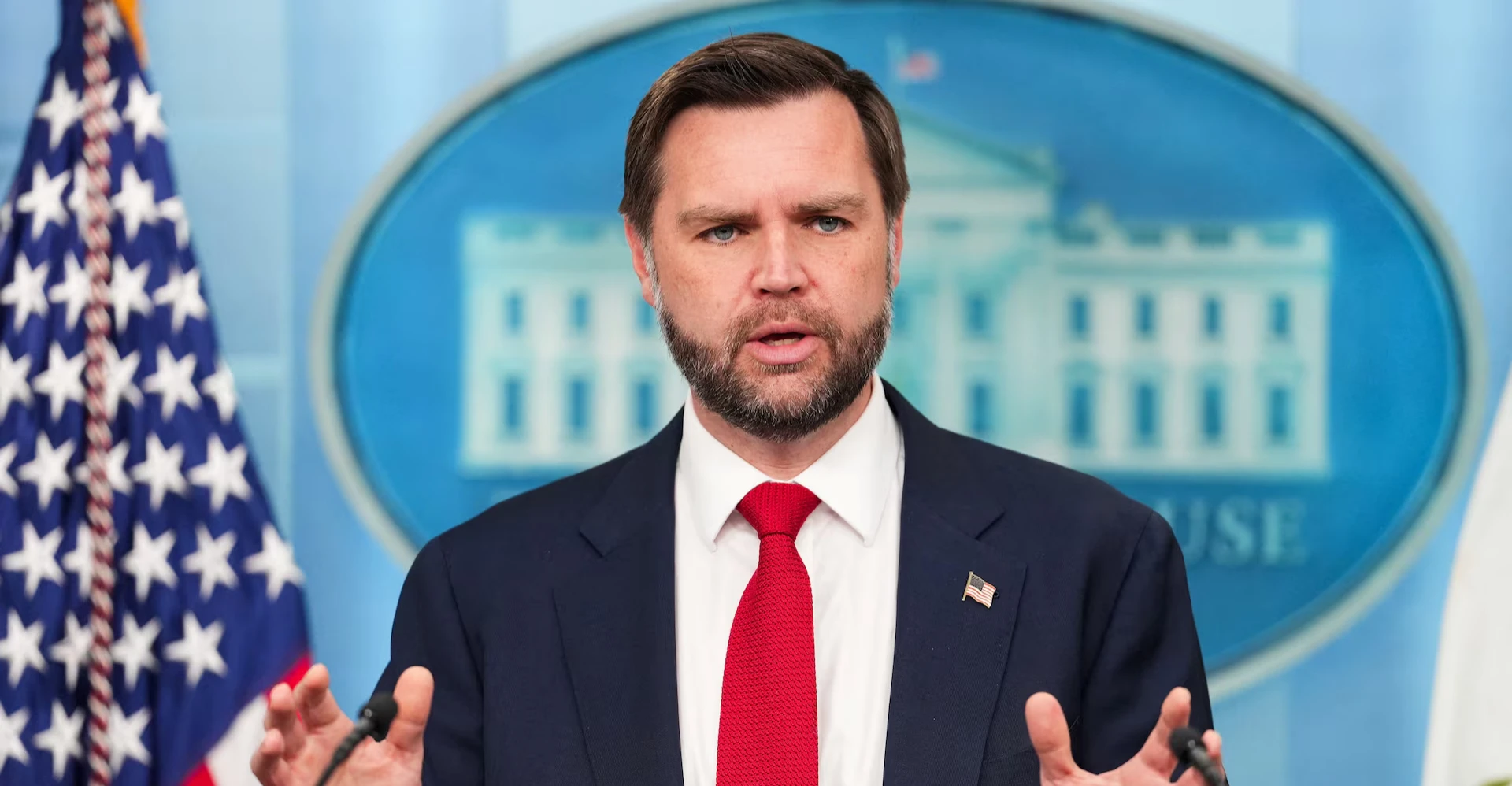 Vance tvrdí, že Trump sa snaží o overiteľnú jadrovú dohodu s Iránom Vance tvrdí, že Trump sa snaží o overiteľnú jadrovú dohodu s Iránom
