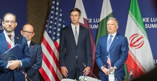 V Dauhe prebiehajú nepriame rokovania medzi USA a Iránom