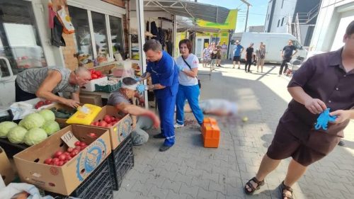 Pri útoku Ukrajiny na ruský trh zahynulo najmenej päť ľudí, vyhlásil guvernér