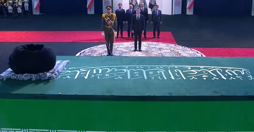 Prezident Irackého Kurdistanu sa pripojil k regionálnym lídrom na pohrebe Chameneího