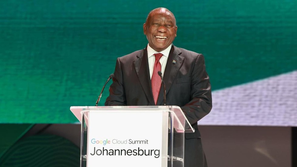 Globálni technologickí giganti vsádzajú na Južnú Afriku, vyhlásil prezident