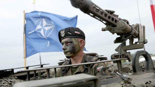 Trump tlačil na NATO, aby zaplatilo. Spojenci teraz musia premeniť sľuby na moc