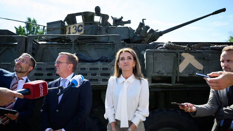 Členský štát NATO tvrdí, že pre Ukrajinu už nemá žiadne zbrane Členský štát NATO tvrdí, že pre Ukrajinu už nemá žiadne zbrane