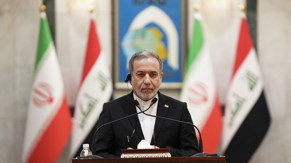 Irán odsudzuje Trumpovu „vulgárnosť“ uprostred novej eskalácie