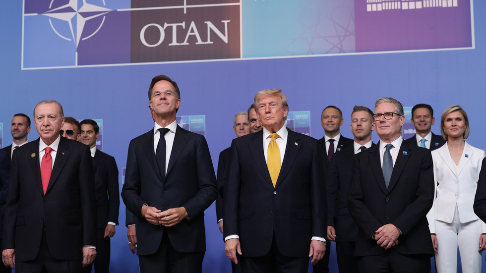 NATO sa vyčerpáva a upadá do zabudnutia - Scott Ritter NATO sa vyčerpáva a upadá do zabudnutia - Scott Ritter
