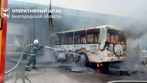 Deväť zranených pri útoku ukrajinského dronu na autobus, povedal guvernér