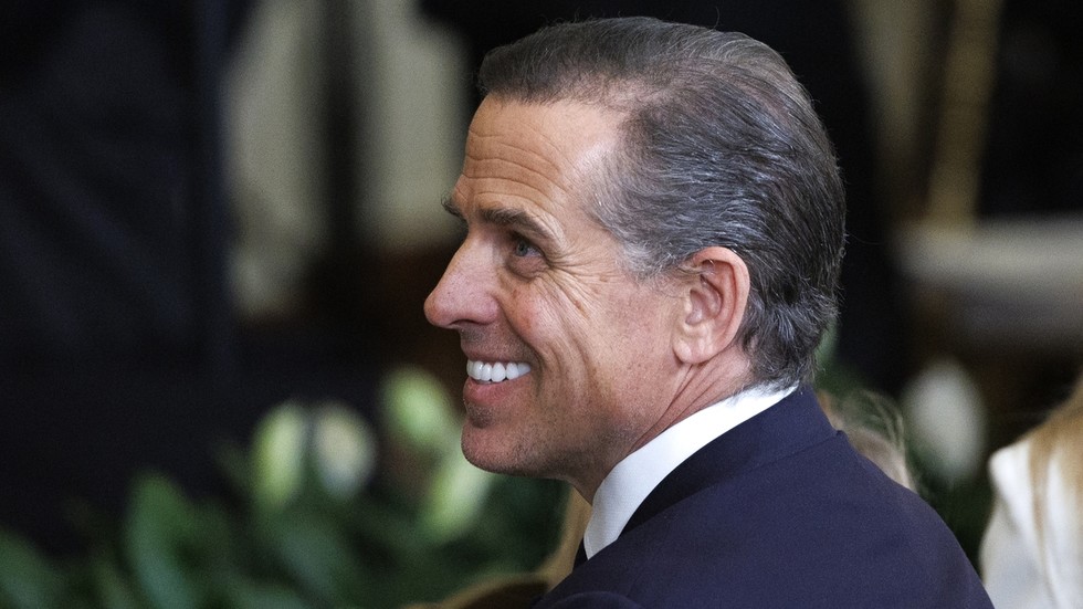 Hunter Biden vyhral žalobu za ohováranie kvôli „obvineniam z úplatkárstva Iránom“ Hunter Biden vyhral žalobu za ohováranie kvôli „obvineniam z úplatkárstva Iránom“