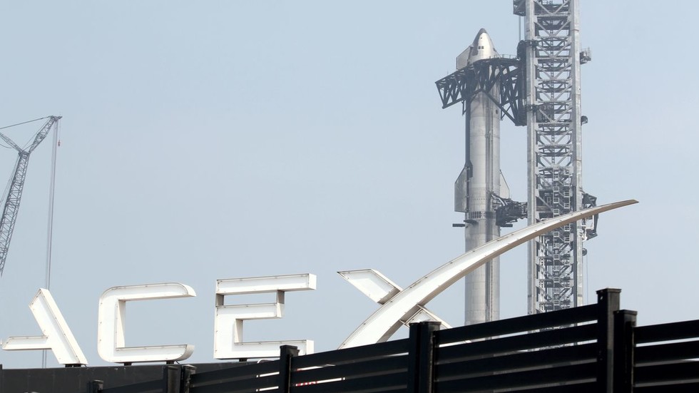 Štart vesmírnej lode SpaceX bol prerušený tesne pred štartom Štart vesmírnej lode SpaceX bol prerušený tesne pred štartom