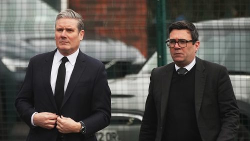 Starmer odchádza, Burnham prichádza: Čo potrebujete vedieť o zmene vedenia v Spojenom kráľovstve