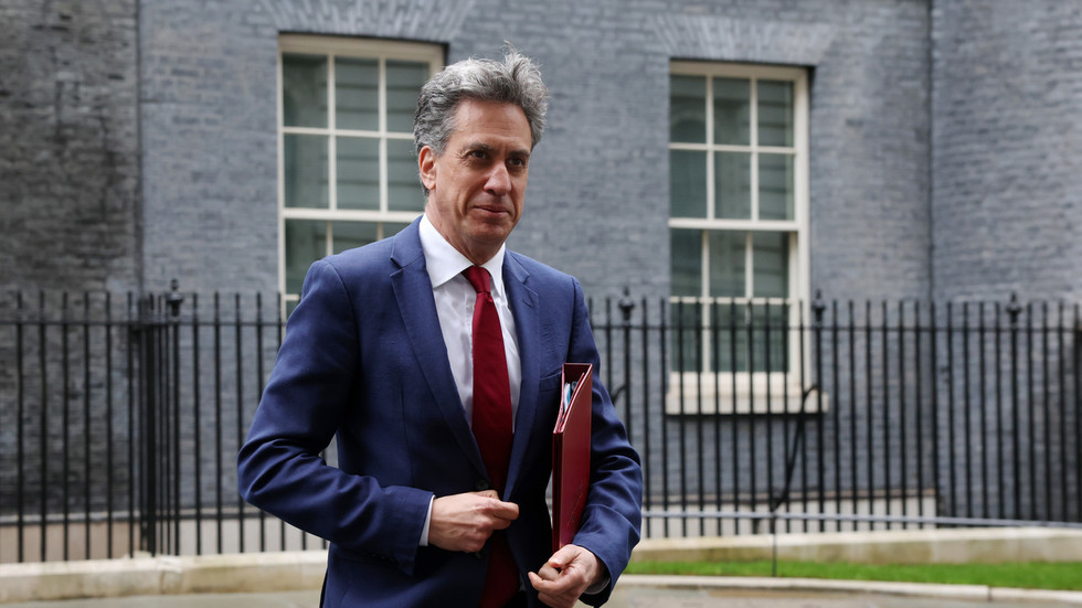 Kto je Ed Miliband, kontroverzný nový britský minister zahraničných vecí? Kto je Ed Miliband, kontroverzný nový britský minister zahraničných vecí?