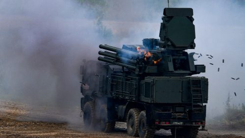 Kyjev pred stretnutím Trumpa a Zelenského spustil na Moskvu rozsiahlu vlnu dronov, povedal starosta (VIDEÁ)