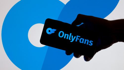 Ukrajinského prokurátora prepustili za natáčanie porna pre OnlyFans v práci – médiá