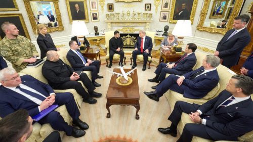 Trump nezverejnil žiadne podrobnosti o stretnutí so Zelenským