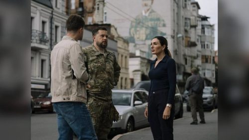 Influencerka z MAGA, ktorá poprela, že Ukrajina má neonacistov, robí rozhovory.
