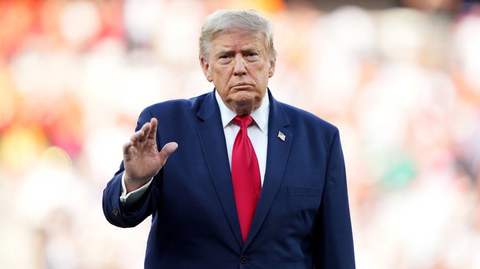 Invázia ihrísk: Majstrovstvá sveta vo futbale 2026 odzrkadľovali upadajúci svetový poriadok Ameriky Invázia ihrísk: Majstrovstvá sveta vo futbale 2026 odzrkadľovali upadajúci svetový poriadok Ameriky