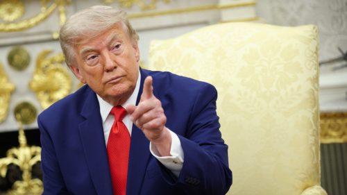 Trump tvrdí, že USA si môžu z Ukrajiny vziať „čokoľvek chcú“.