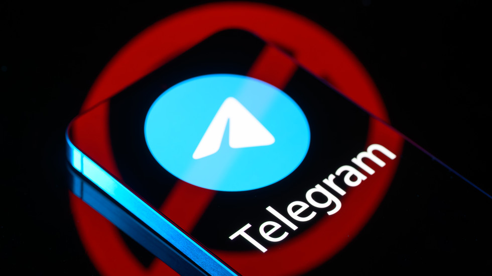 Apple na chvíľu odstránil Telegram z App Store kvôli obsahu zneužívanému deťom Apple na chvíľu odstránil Telegram z App Store kvôli obsahu zneužívanému deťom