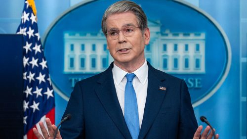 USA tvrdia, že rozdiel medzi bohatými a chudobnými sa zmenšuje napriek prudko rastúcim životným nákladom.