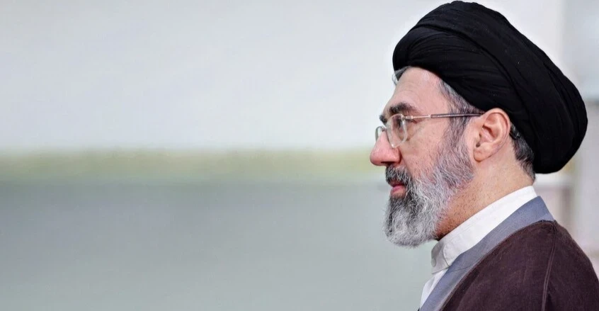 Mojtaba Chameneí mal prvé údajné stretnutie s Pezeshkianom Mojtaba Chameneí mal prvé údajné stretnutie s Pezeshkianom