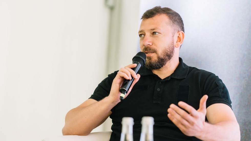 Kyjevu chýba politická vôľa bojovať proti korupcii, tvrdí šéf protikorupčnej organizácie