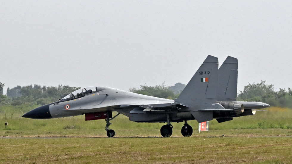 India obnovuje výrobu ruských stíhačiek Su-30MKI India obnovuje výrobu ruských stíhačiek Su-30MKI