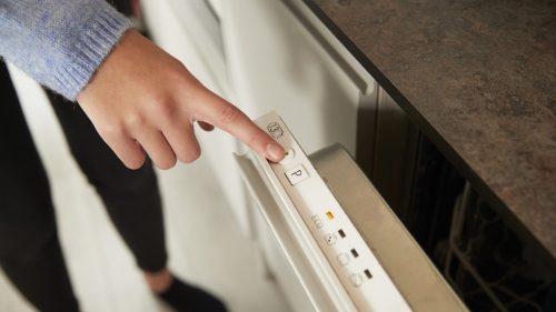 Najväčší dodávateľ energie v Spojenom kráľovstve vydal varovanie pred zatmením Slnka
