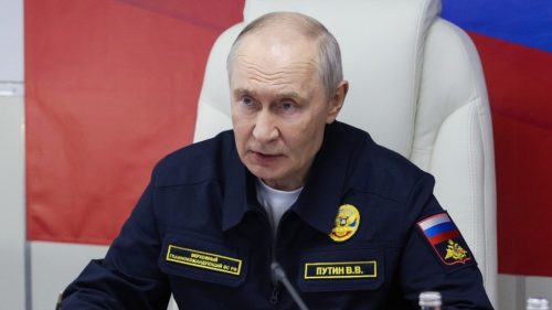Putin varuje Západ pred zadržiavaním lodí