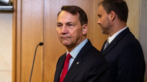 „Možno prehodnotíme, či vám budeme platiť,“: Poľsko hrozí Muskovi kvôli Starlinku