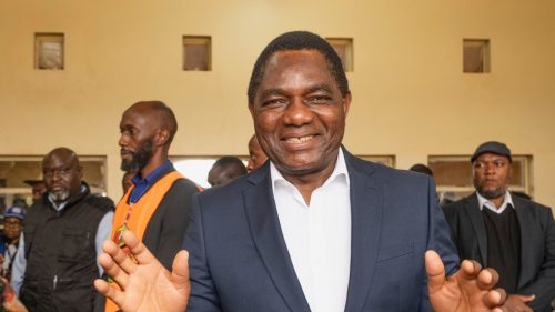Zambijský prezident znovuzvolený uprostred chaosu v prestrelkách