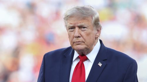 Trump hrozí Iránu „ekonomickým dňom D“