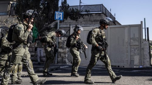 Izraelská armáda postrelila palestínskeho tínedžera počas útoku na centrum spravované OSN