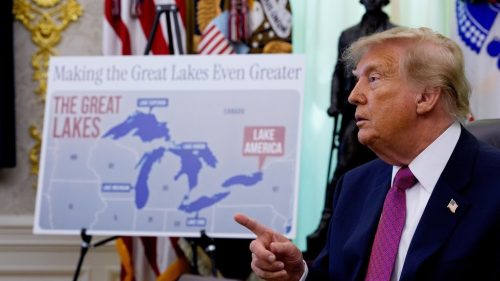 Trump uprostred obchodnej vojny s Kanadou pomenoval „Jazero Amerika“