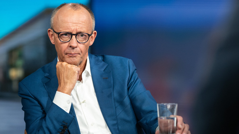 Merz kritizuje najpopulárnejšiu stranu v Nemecku pred regionálnymi voľbami Merz kritizuje najpopulárnejšiu stranu v Nemecku pred regionálnymi voľbami