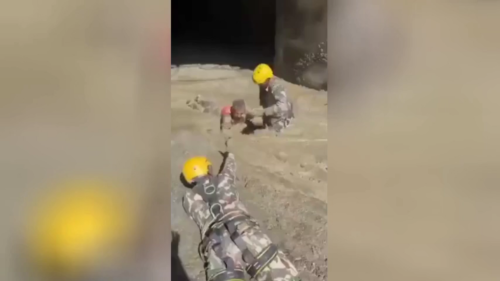 Nepál obnovuje záchranné operácie po ďalšej povodni