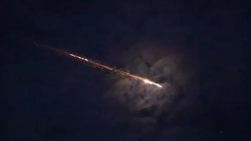 Irán odpálil rakety smerom k americkým cieľom