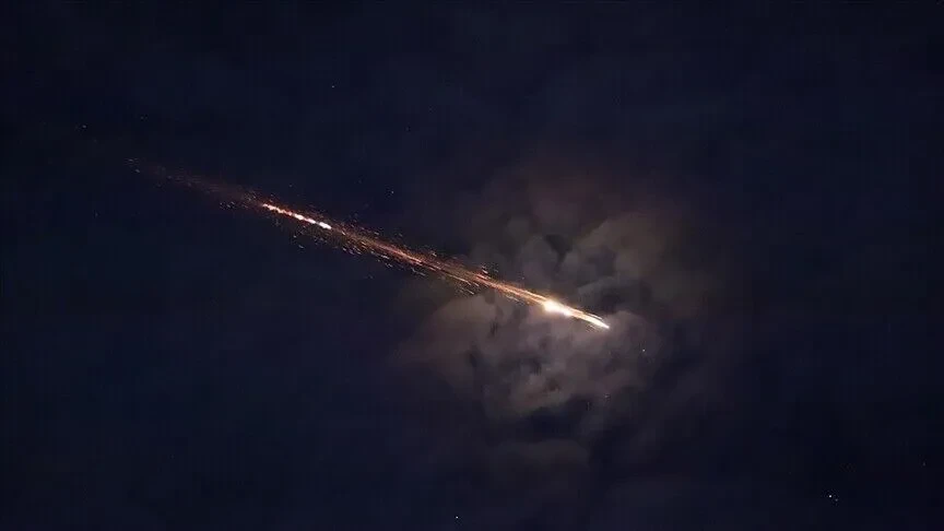 Irán odpálil rakety smerom k americkým cieľom Irán odpálil rakety smerom k americkým cieľom