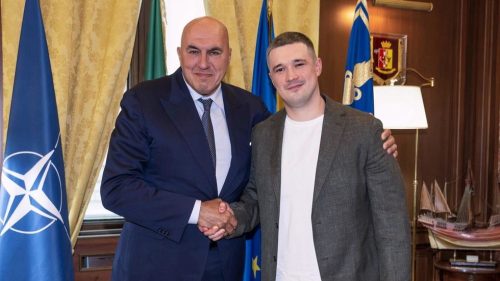 Vojna na Ukrajine neprebehla podľa plánu. Kariéra jej bývalého ministra obrany áno.