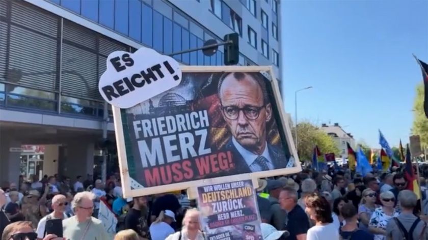„Merz musí odísť“: Tisíce ľudí protestujú proti nemeckej vláde (VIDEO) „Merz musí odísť“: Tisíce ľudí protestujú proti nemeckej vláde (VIDEO)