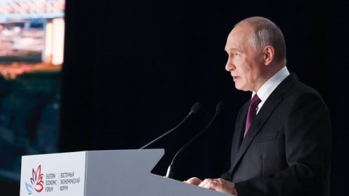 Putin tvrdí, že hrozby pre civilné lode a lietadlá predstavujú „štátny terorizmus“