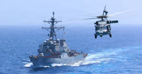 USA presmerovali 87 plavidiel pod iránskou blokádou